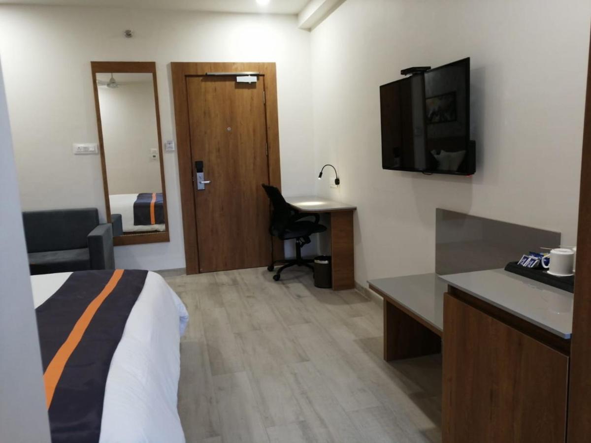 Comfort Inn , Statue Of Unity Kevadia Kültér fotó