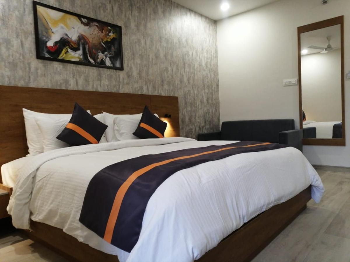 Comfort Inn , Statue Of Unity Kevadia Kültér fotó